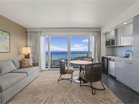 1Bedroom-OceanViewSuite-1 